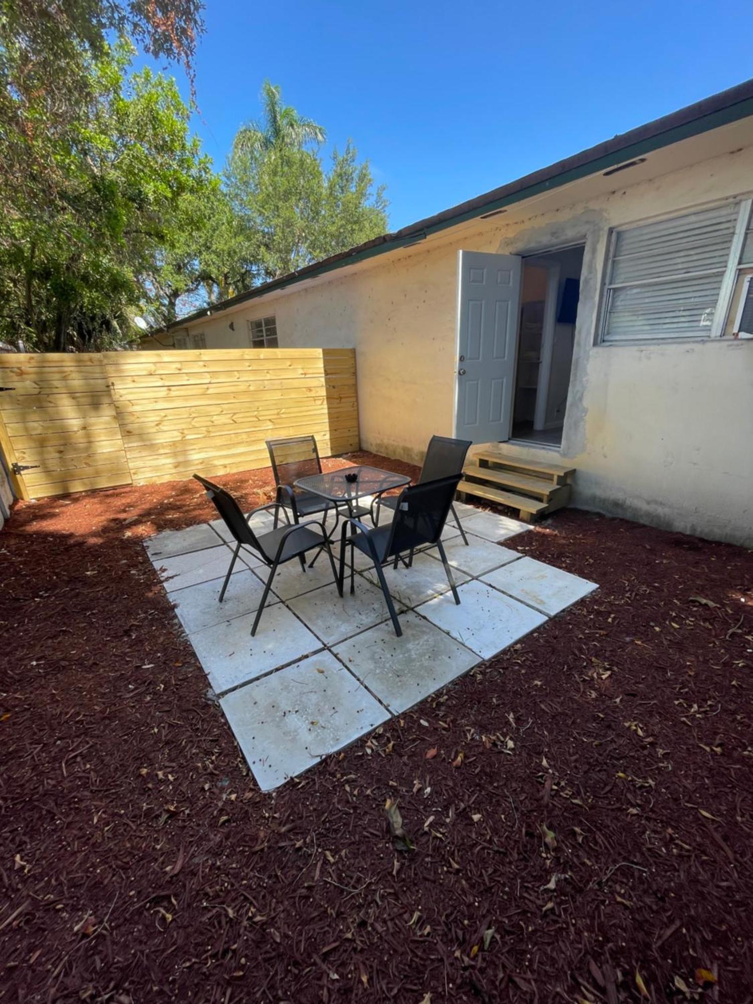 City First Story Apartments & Cottage Fort Lauderdale Esterno foto